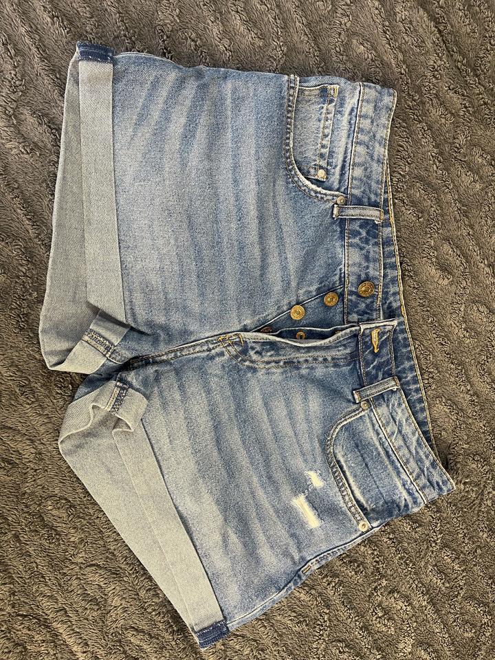 &Denim