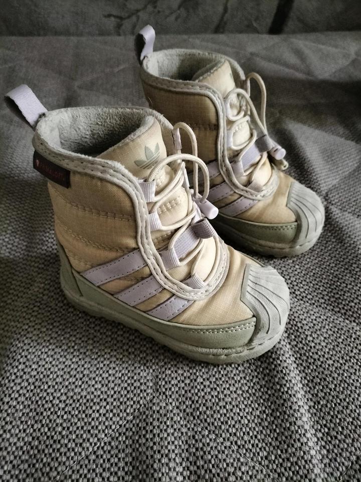 Сапожки Adidas