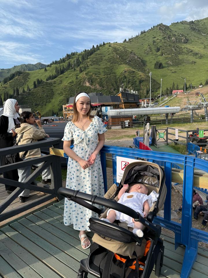 Платье с цветочным принтом