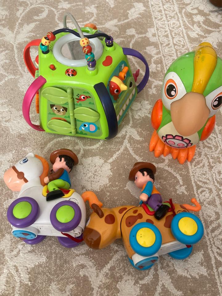 Игрушки