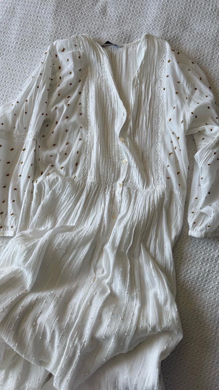 Zara Белое платье миди на пуговицах