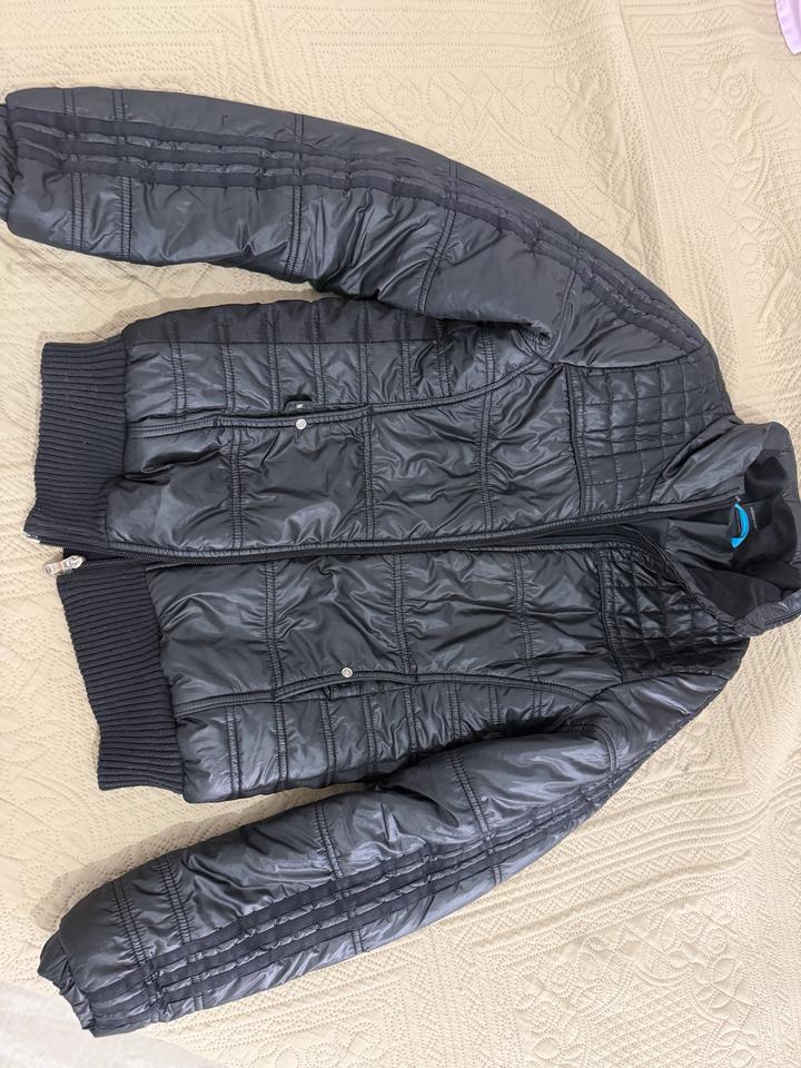Adidas Куртка Адидас 42/44