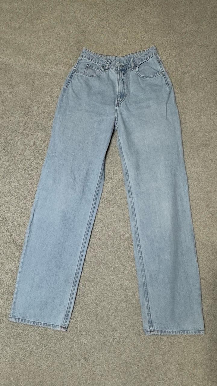 H&M