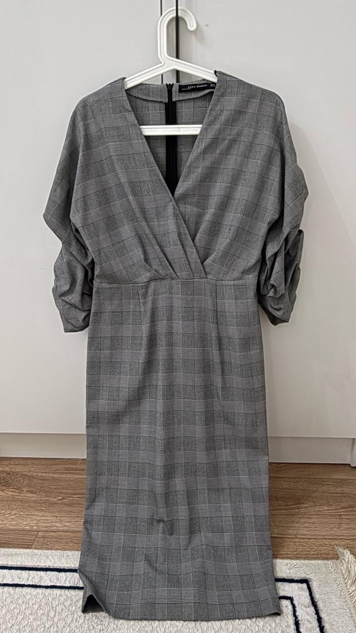 Платье ZARA WOMAN в клетку