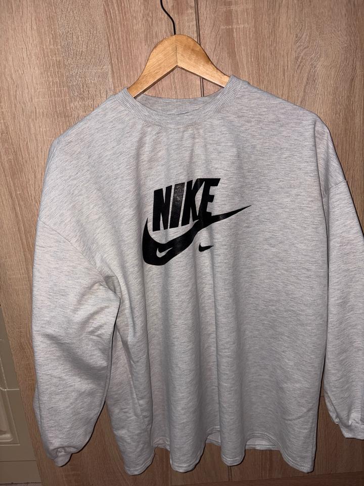 Nike