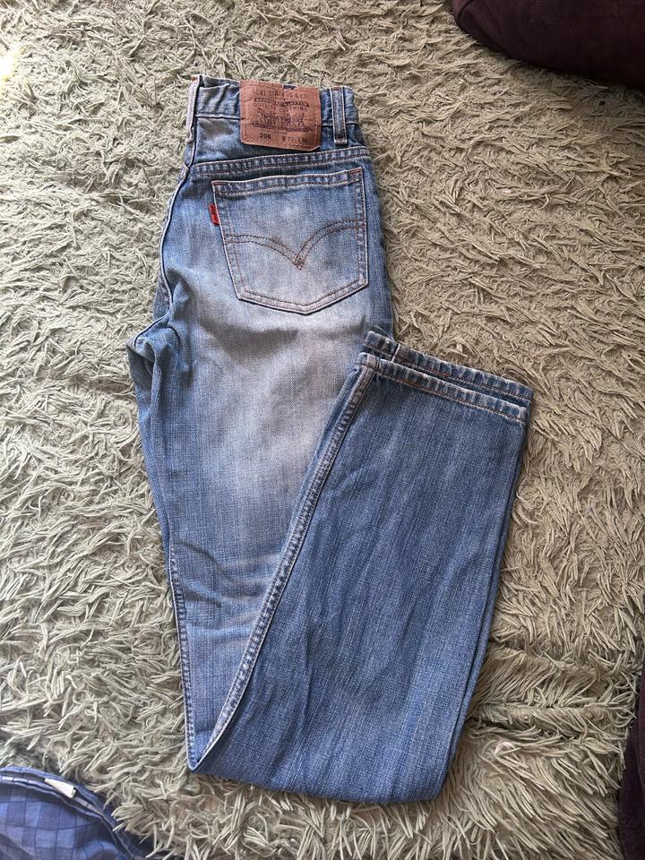 Levi's