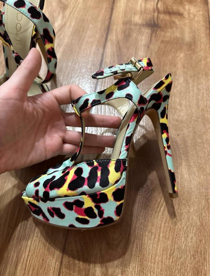 Босоножки ALDO с леопардовым принтом