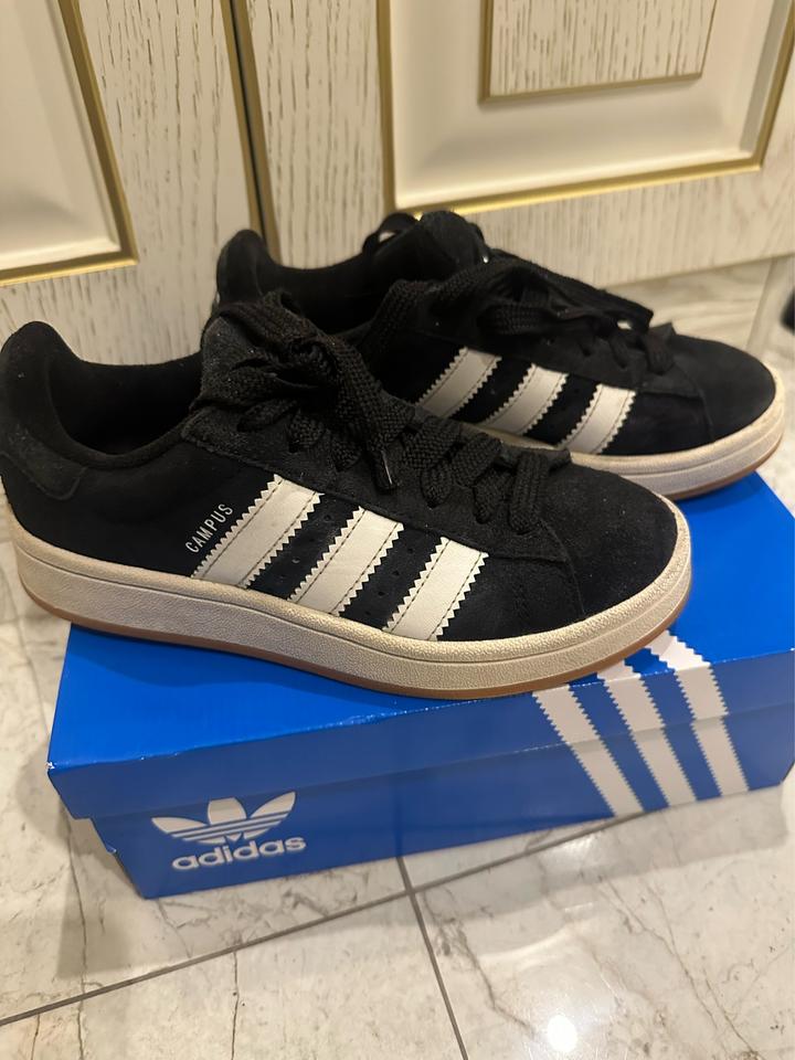 Кроссовки adidas Campus