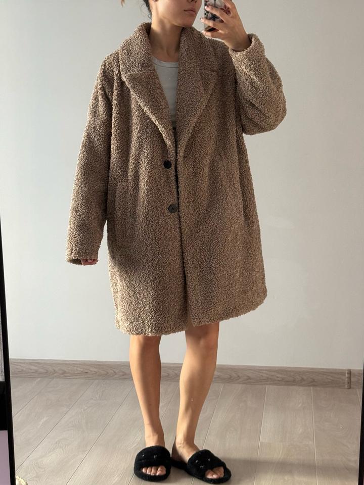 Пальто тедди бежевое ZARA