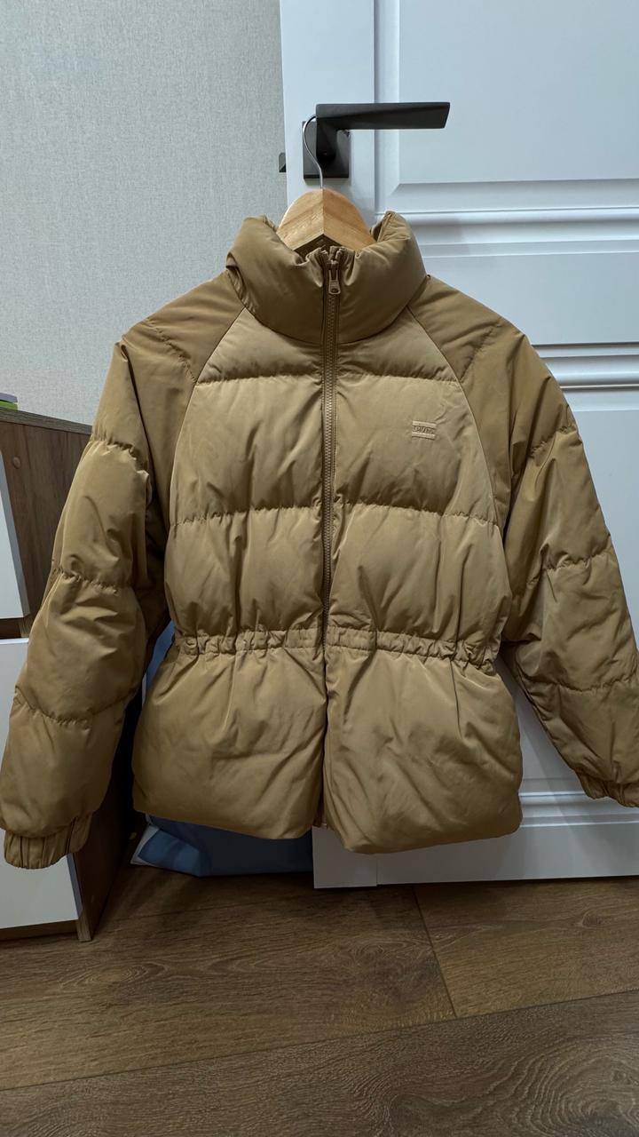 Levis Strauss