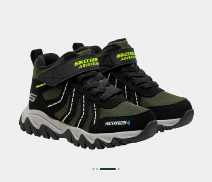 Skechers