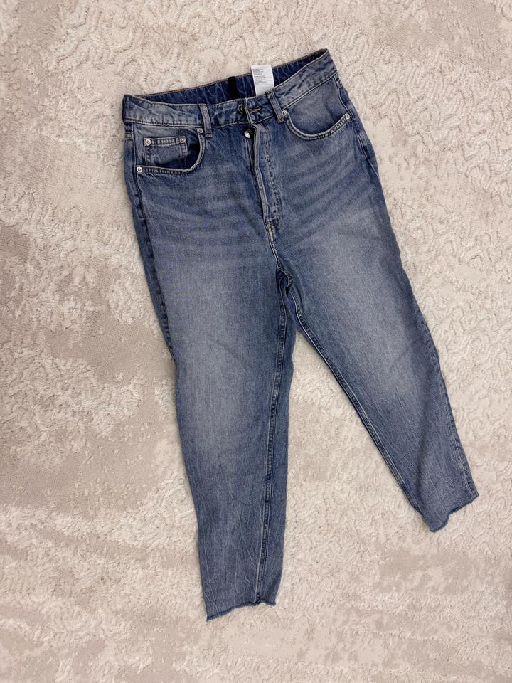 H&M