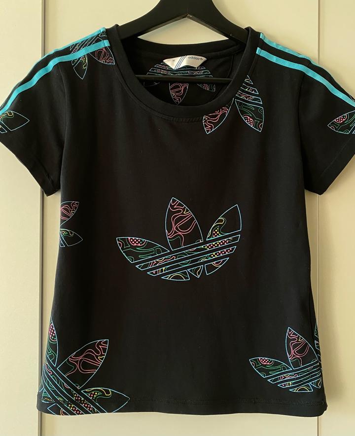 Футболка adidas