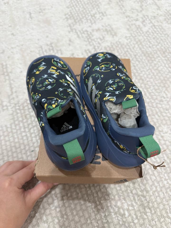 Adidas