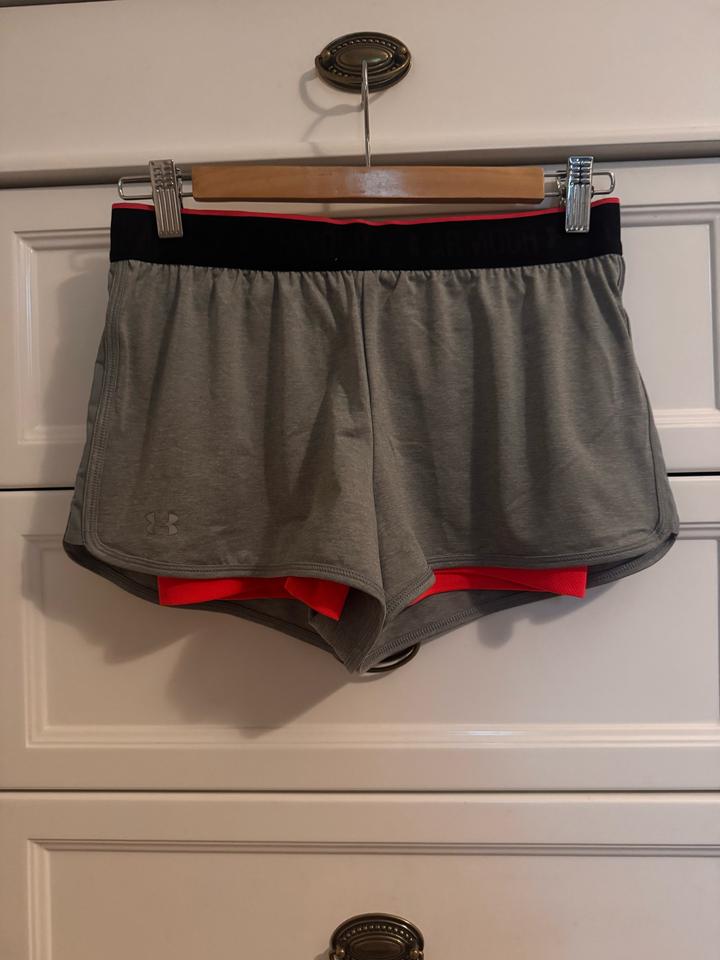 Спортивные шорты Under Armour