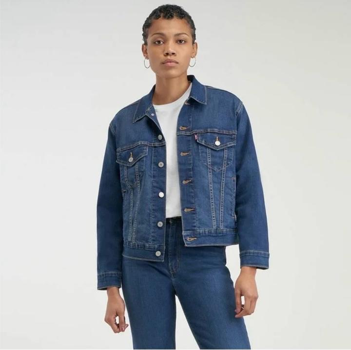 Levi's
