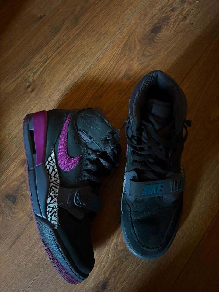 Nike