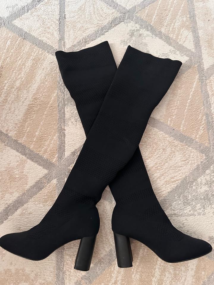 Сапоги-чулки Zara 37 размер маломерят на 36