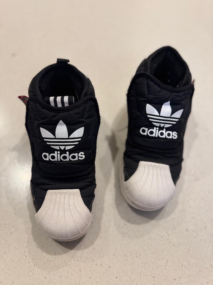 Детские ботинки adidas