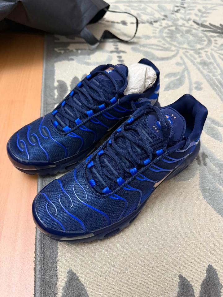 Nike