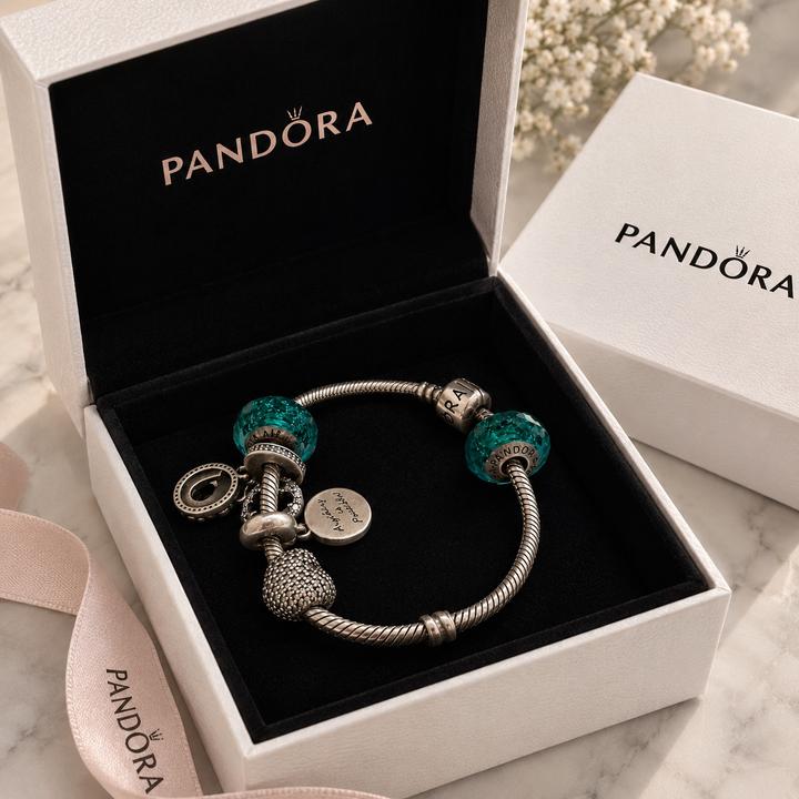 Браслет Pandora с шармами