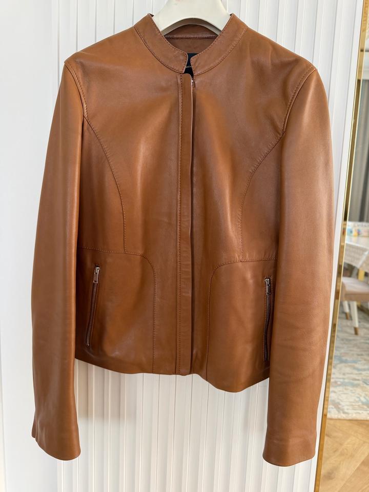 Кожаная куртка Massimo Dutti