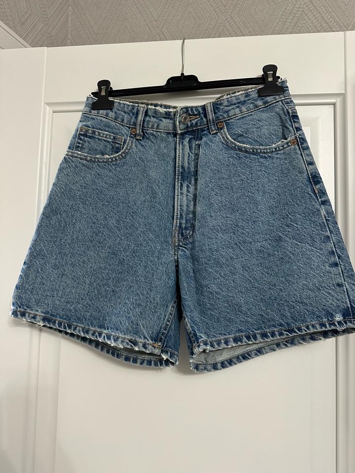 Джинсовые шорты ZARA