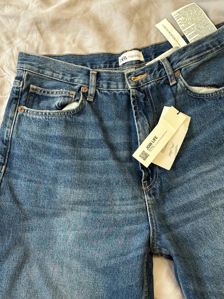 Джинсы Zara