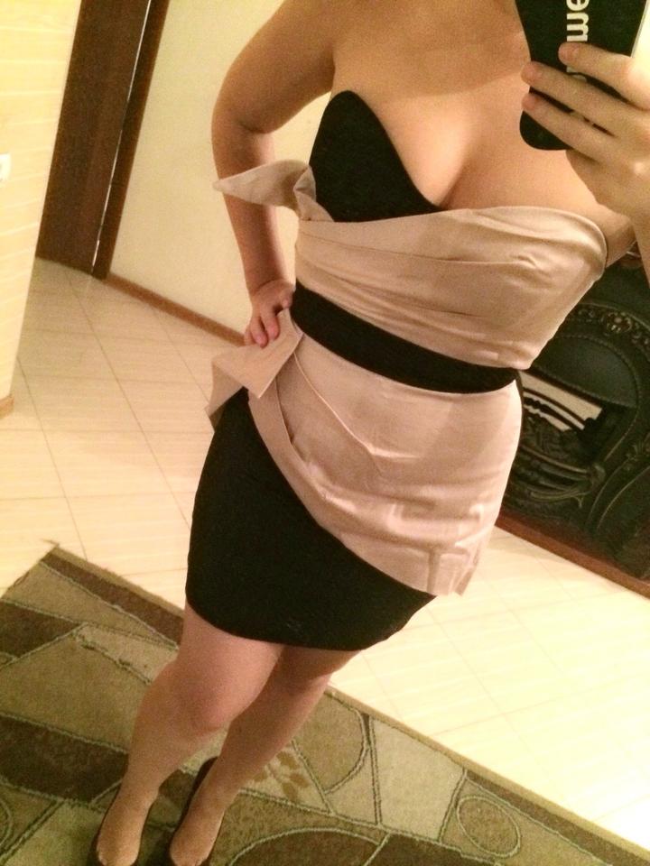 1001 Dress Платье футляр новое