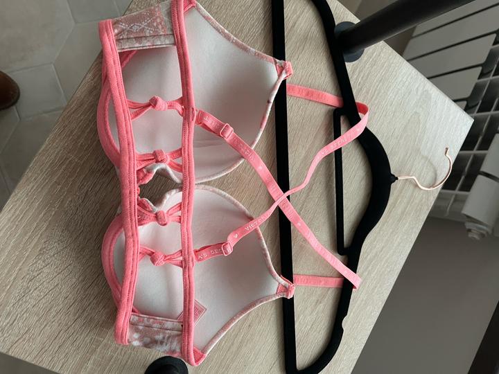 Victoria's Secret