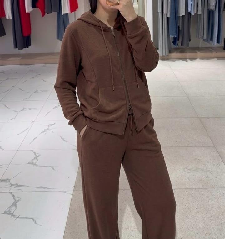 Спортивный костюм