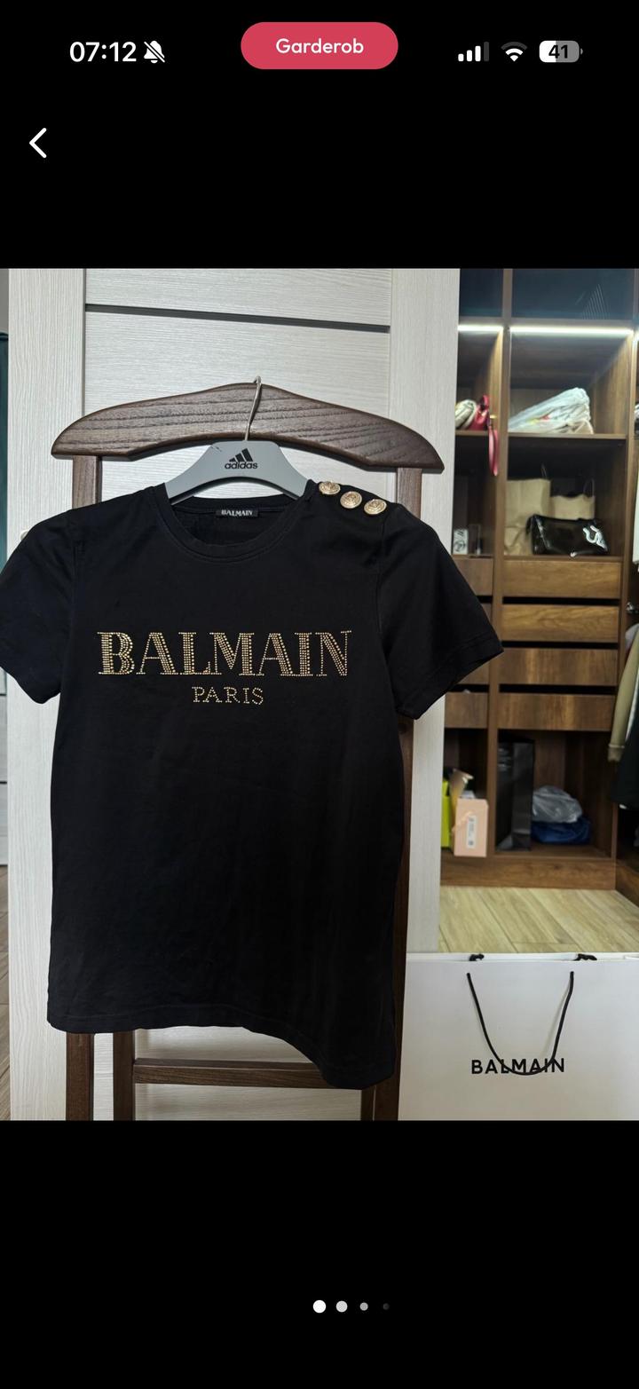 Футболка Balmain оригинал размер XS с чеком с подарочным пакетом