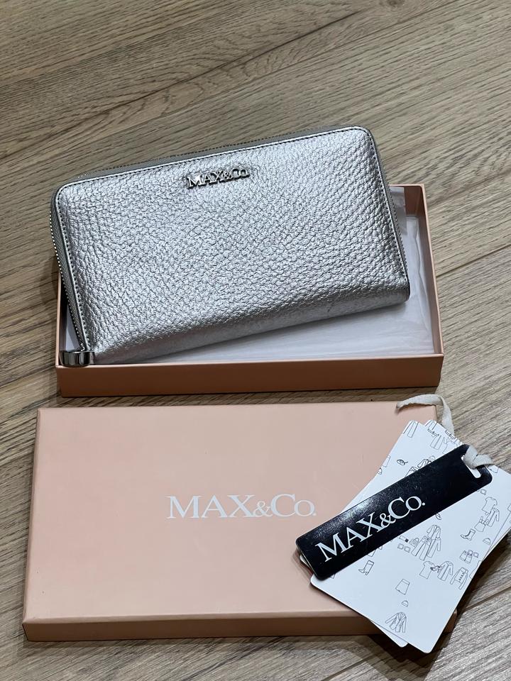 Max & Co.