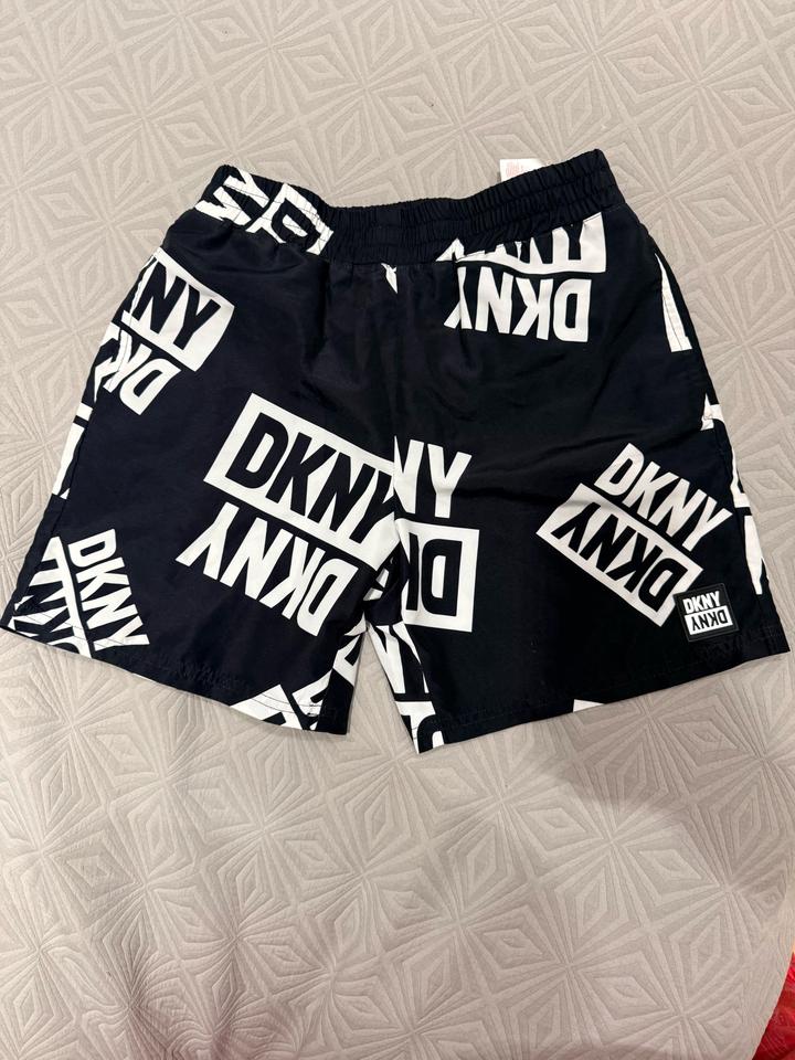DKNY