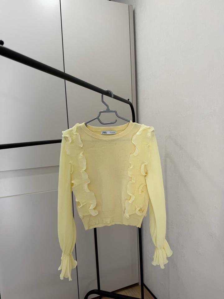💛 Нежно-жёлтая блуза ZARA с оборками