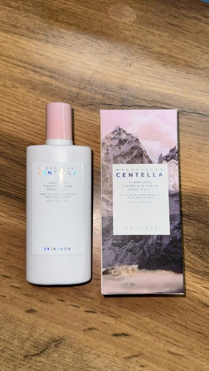 SKIN1004 Madagascar Centella Poremizing Tinted Sun Cream