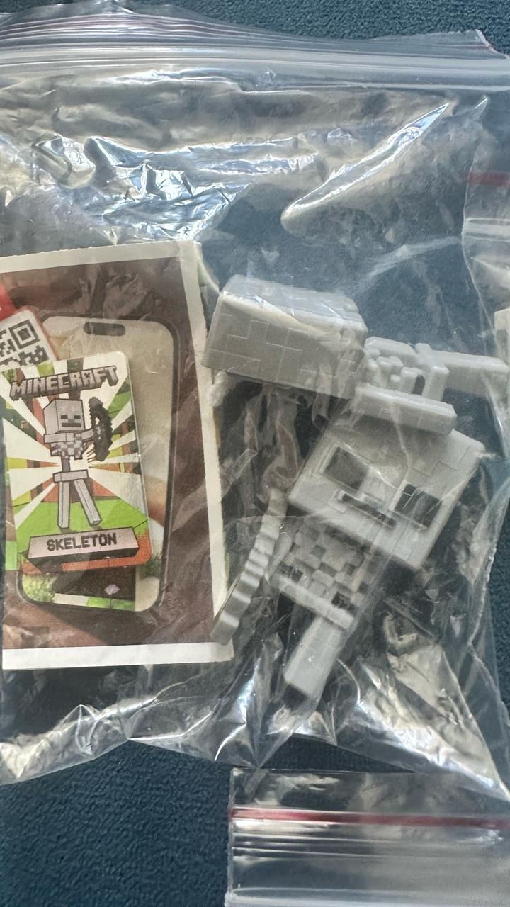kinder surprise Minecraft kinder