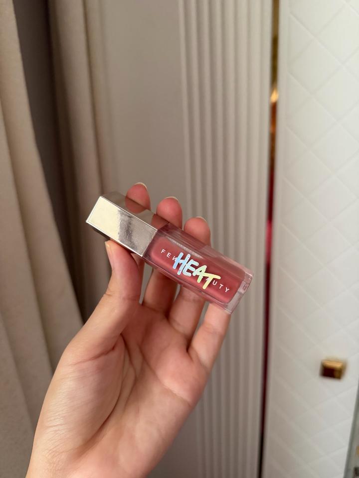 Блеск для губ Fenty Beauty Gloss Bomb Heat