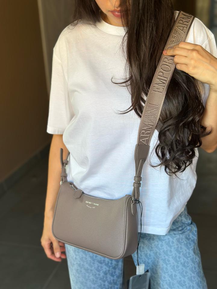 Сумка кроссбоди Emporio Armani