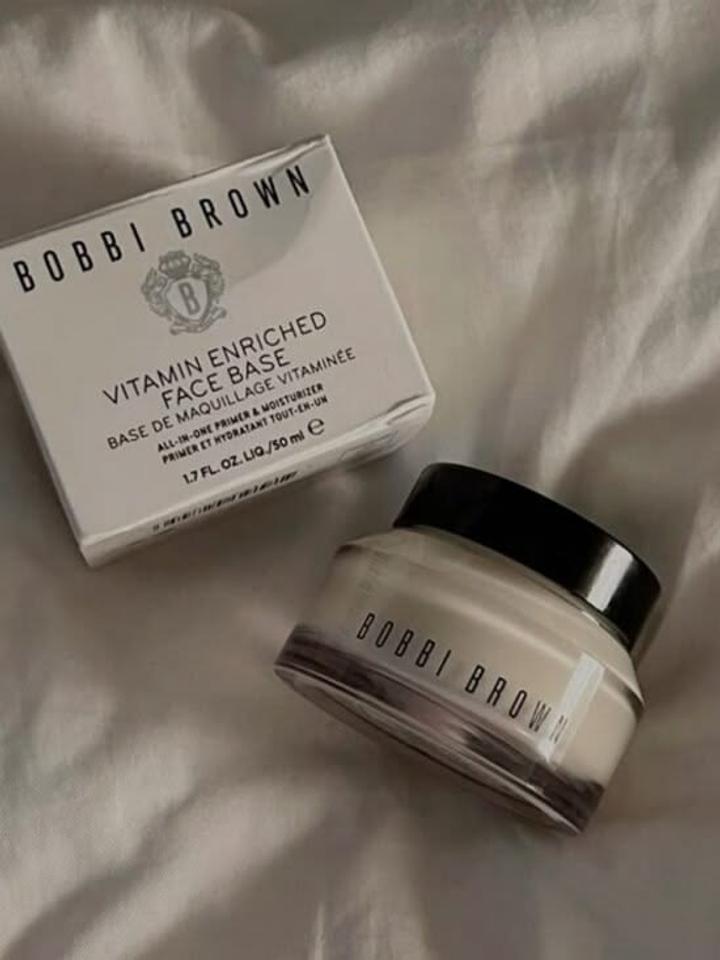 Bobbi Brown Vitamin Enriched Face Base