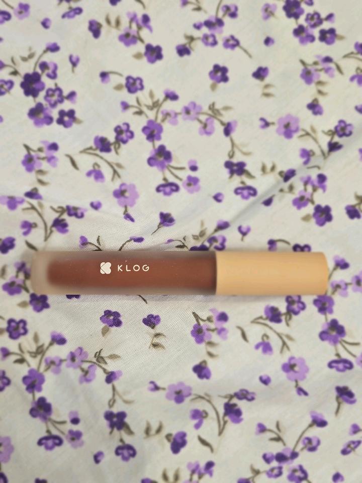 матовая помада Klog fluffy matte lip tint