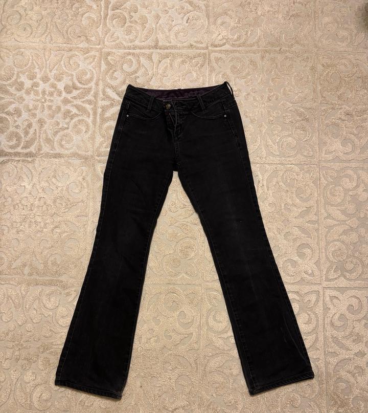Levi's