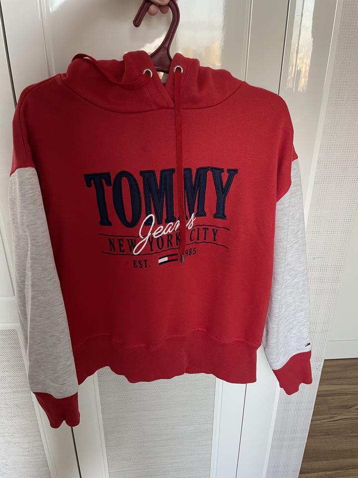 Tommy Jeans