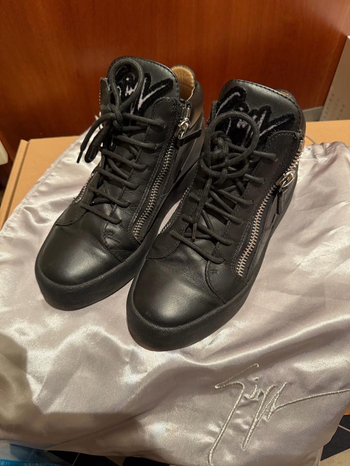 Giuseppe Zanotti
