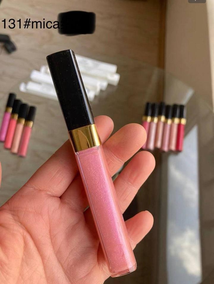 Блеск для губ CHANEL 131- Mica