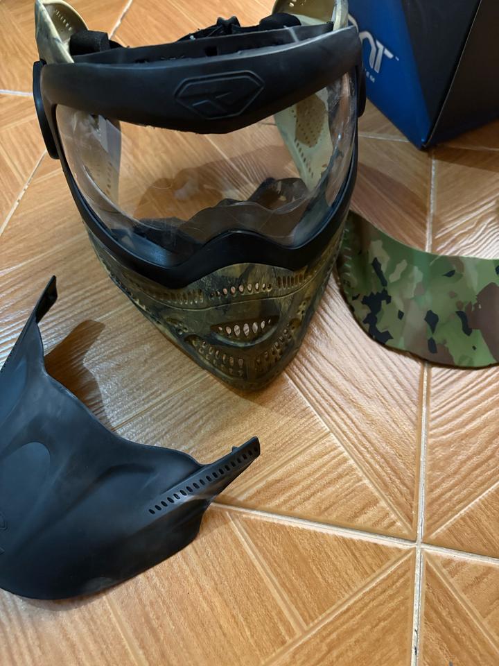 Нет бренда