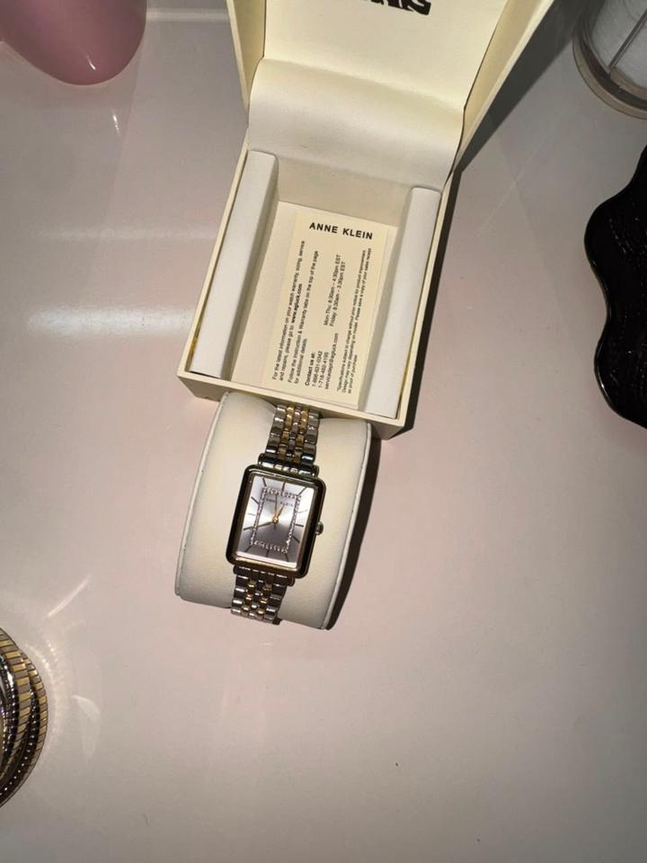 Anne Klein