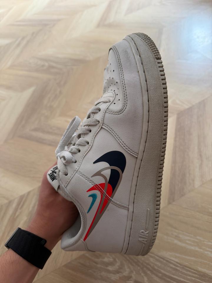 Nike