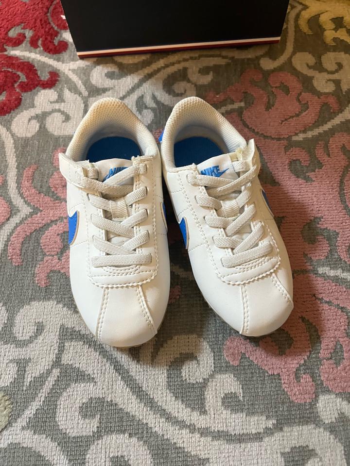 Nike