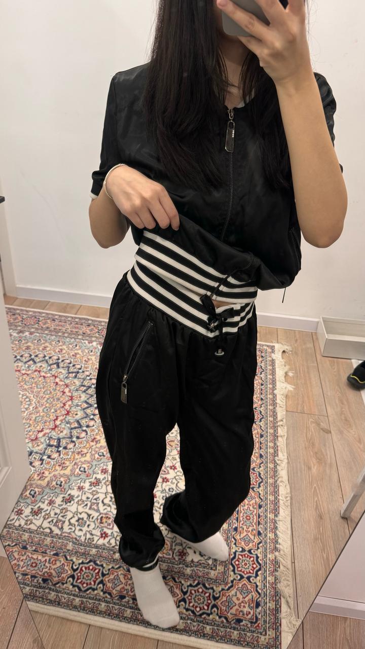 Спортивный костюм